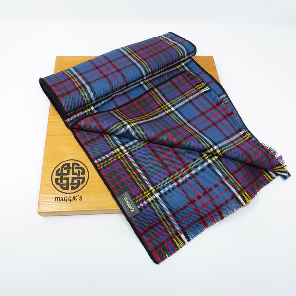 Unisex Wool Tartan Scarf