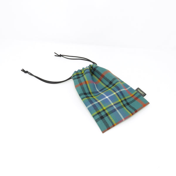 ESSENTIALS Pouch